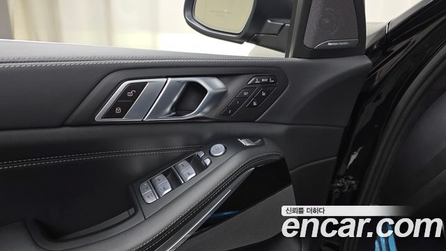 BMW X7 2024 — photo 30