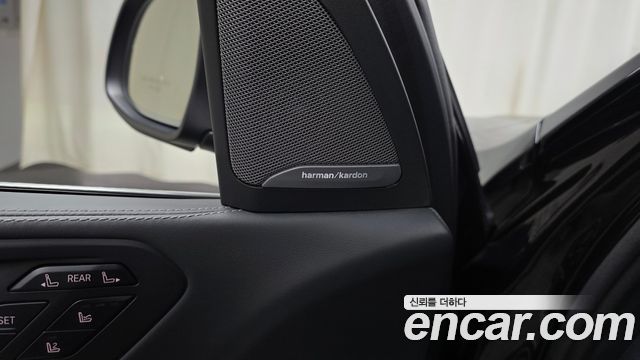 BMW X7 2024 — photo 36