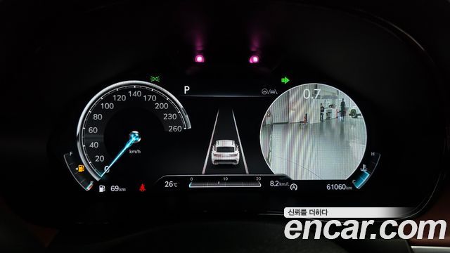 Genesis GV70 2023 — photo 11