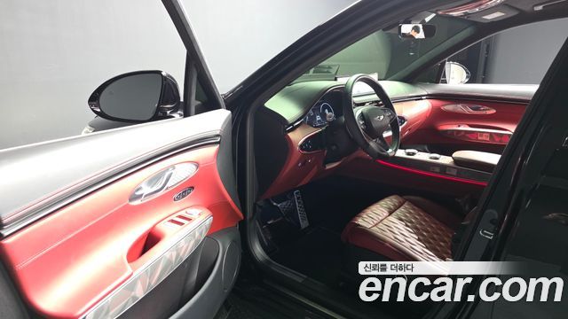 Genesis GV70 2023 — photo 13