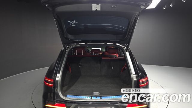 Genesis GV70 2023 — photo 26