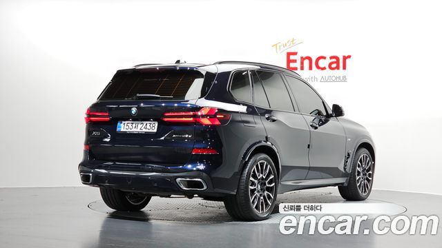 BMW X5 2026 — photo 2