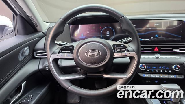 Hyundai AVANTE 2025 — photo 19