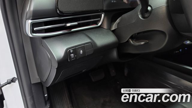 Hyundai AVANTE 2025 — photo 29
