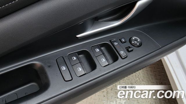 Hyundai AVANTE 2025 — photo 30