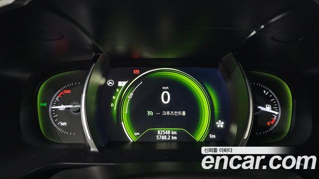Renault Korea SM6 2016 — photo 11