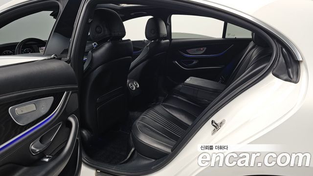Mercedes-Benz CLS-Class 2022 — photo 18