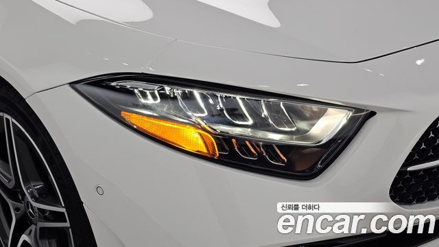Mercedes-Benz CLS-Class 2022 — photo 8