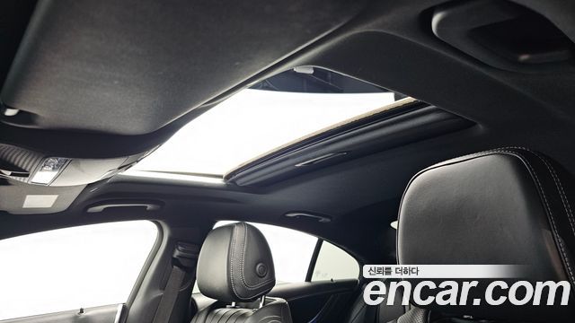 Mercedes-Benz CLS-Class 2022 — photo 32