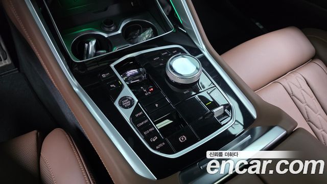 BMW X6 2025 — photo 12