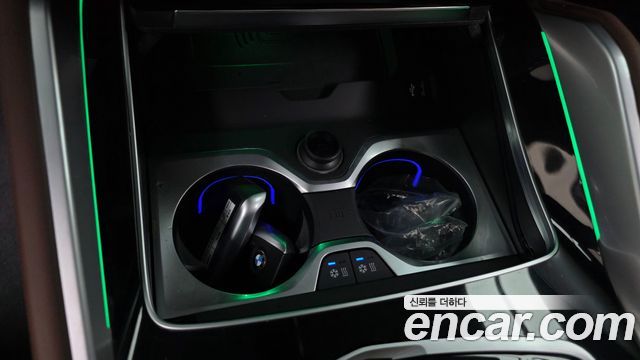 BMW X6 2025 — photo 31