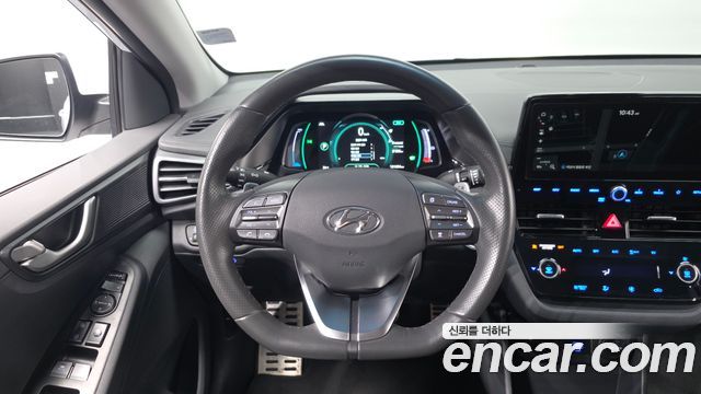 Hyundai Ioniq 2020 — photo 21