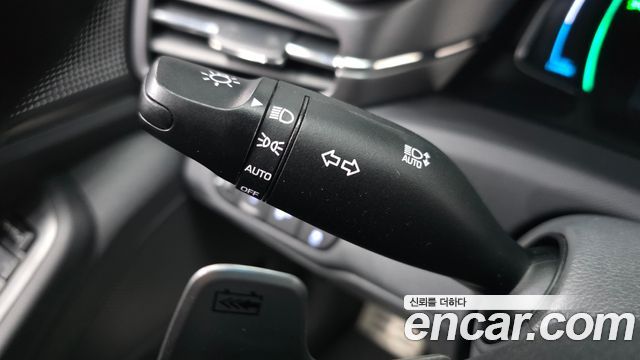 Hyundai Ioniq 2020 — photo 29