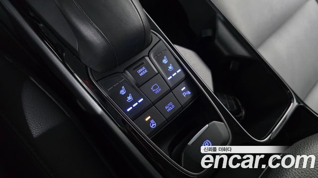 Hyundai Ioniq 2020 — photo 30