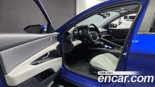 Hyundai AVANTE 2021 — photo 13