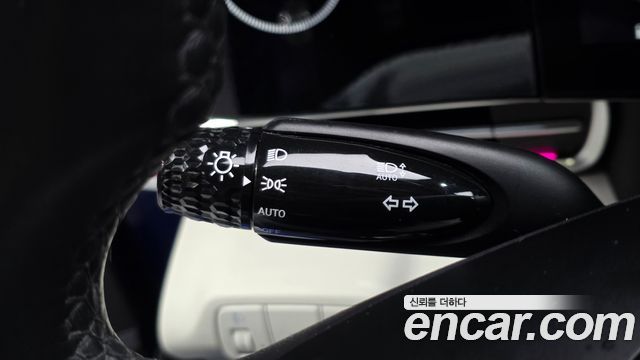 Hyundai AVANTE 2021 — photo 30