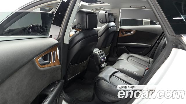 Audi A7 2016 — photo 11