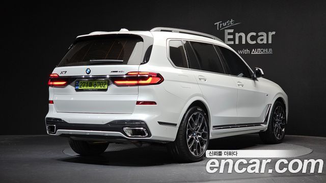 BMW X7 2025 — photo 2