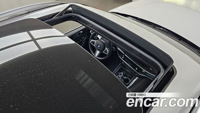 BMW X7 2025 — photo 25