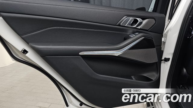 BMW X7 2025 — photo 15