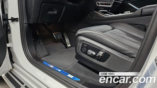 BMW X7 2025 — photo 31