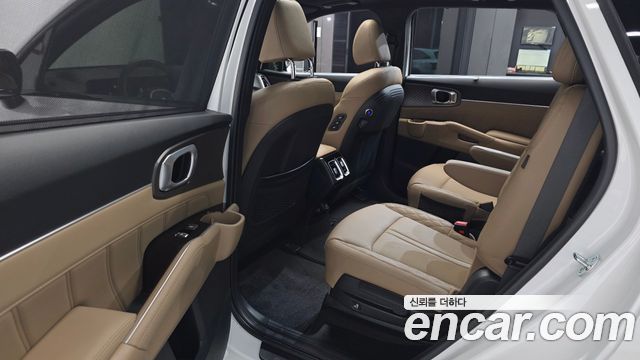 Kia Sorento 2024 — photo 16