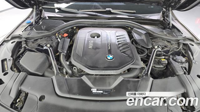 BMW 7-Series 2017 — photo 6
