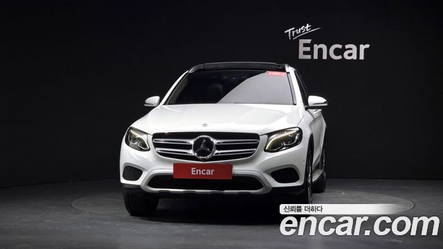 Mercedes-Benz GLC-Class 2019 — photo 3