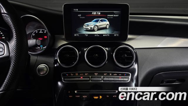 Mercedes-Benz GLC-Class 2019 — photo 21