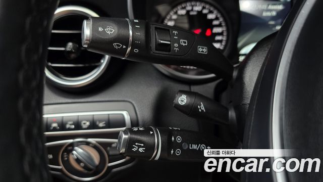 Mercedes-Benz GLC-Class 2019 — photo 26