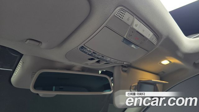 Mercedes-Benz GLC-Class 2019 — photo 31