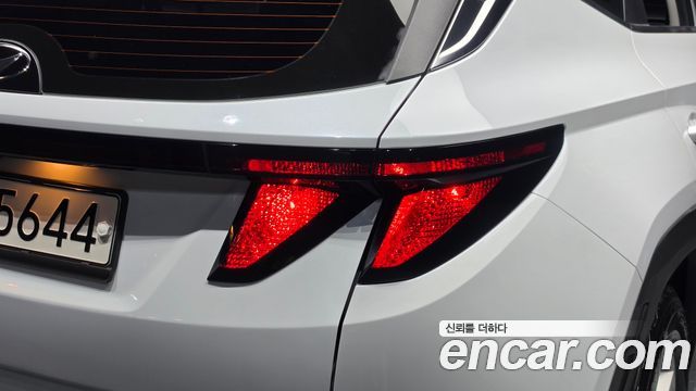 Hyundai Tucson 2023 — photo 9
