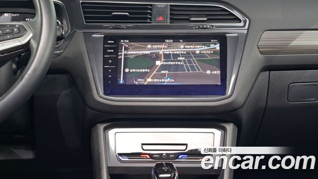 Volkswagen Tiguan 2023 — photo 14