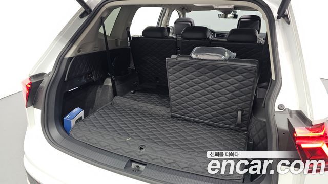 Volkswagen Tiguan 2023 — photo 20