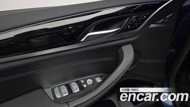 BMW X3 2019 — photo 28