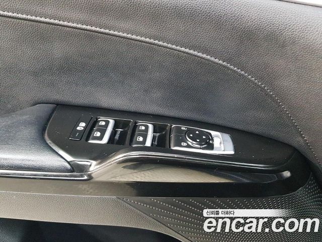 Kia K5 2021 — photo 13