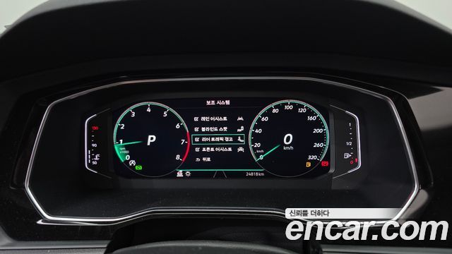 Volkswagen Jetta 2023 — photo 8
