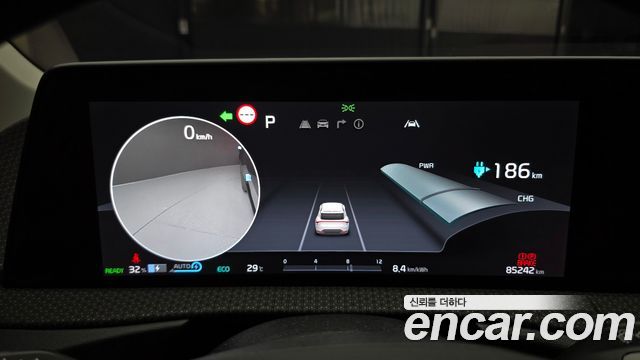 Kia EV6 2022 — photo 11