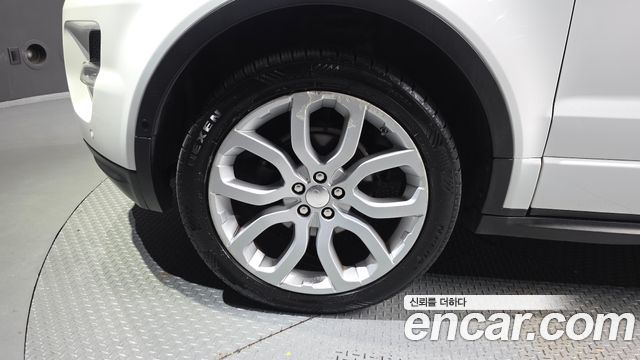 Land Rover Range Rover Evoque 2015 — photo 5