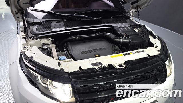 Land Rover Range Rover Evoque 2015 — photo 6