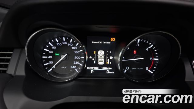 Land Rover Range Rover Evoque 2015 — photo 8