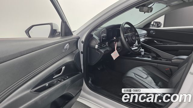 Hyundai AVANTE 2021 — photo 10