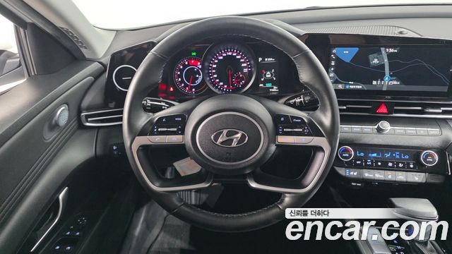 Hyundai AVANTE 2021 — photo 13
