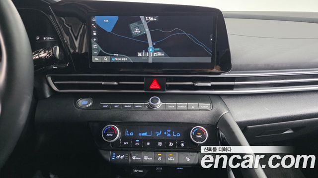 Hyundai AVANTE 2021 — photo 14