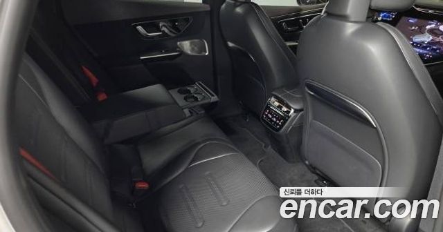 Mercedes-Benz EQE 2024 — photo 6