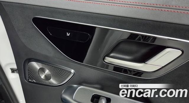 Mercedes-Benz EQE 2024 — photo 9