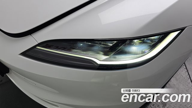 Tesla Model 3 2025 — photo 8