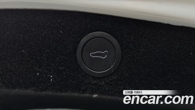 Tesla Model 3 2025 — photo 33