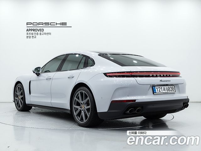 Porsche Panamera 2025 — photo 2
