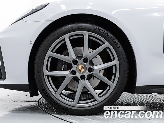 Porsche Panamera 2025 — photo 5